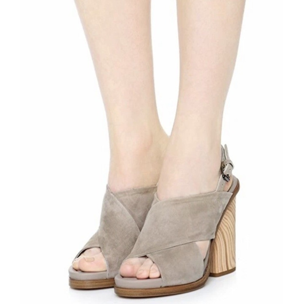 VINCE Italy Women's Helena Sandal Sz 9.5 Wooden Block Heel Slingback Gray Suede